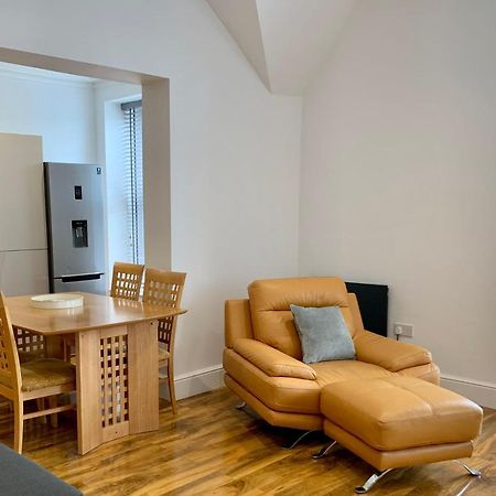 Lytham St Annes, A Spacious, High End, One Bedroomed Apartment 5 Exterior photo